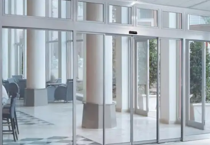 感应门成名全靠着驱动装置吗？