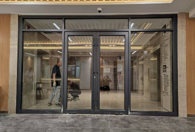 庆阳肯德基门可以有几种颜色？代表哪些含义？