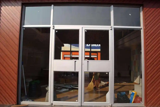 庆阳肯德基门有保温隔热性能吗？