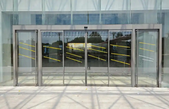 庆阳浅谈感应门的自动防夹与紧急开启优势！